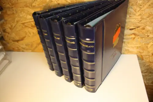 5 Dt. Post / Leuchtturm Ringbinder 13 Ring (33174)