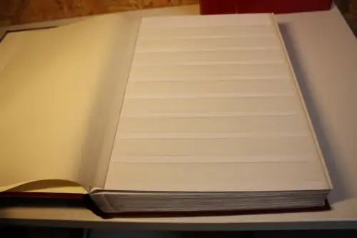3 Einsteckbücher versch. Farben mit 60 Seiten in weiß, (33318)