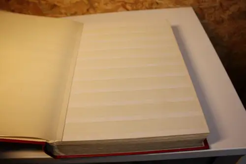 3 Einsteckbücher versch. Farben mit 60 Seiten in weiß, (33318)