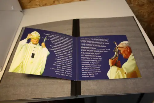 Vatikan Michel 1428 Silbermarke Papst Paul Folder postfrisch (33321H)