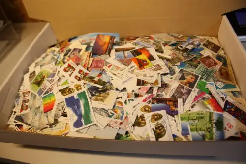 Alle Welt 1 kg lose Marken (33438)