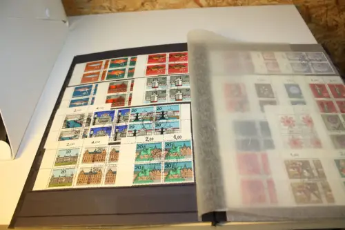 Bund 30 verschiedene Viererblöcke gestempelt aus 1964 (33485H)