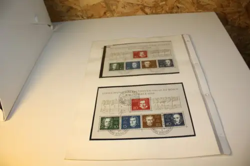 Bund Lot mit 11 Stück Block 2 postfrisch / gestempelt / FDC (33488H)