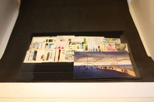 Bund Jahrgang 2010 gestempelt komplett inkl. Selbstklebende (33504)