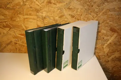 4 Kobra ETB Alben mit Hüllen in grün (33506)