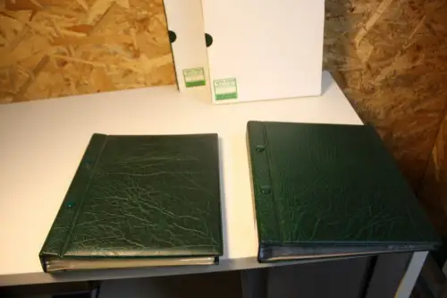 4 Kobra ETB Alben mit Hüllen in grün (33506)