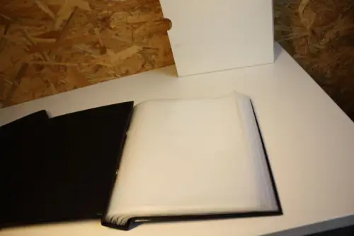 2 Kobra ETB Alben mit Hüllen in schwarz (33508)