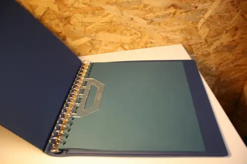 5 Lindner Binder blau mit Schuber leer (33570)