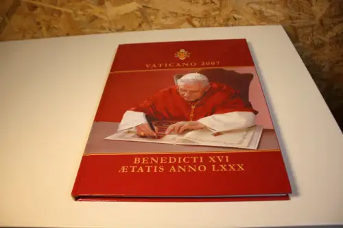 Vatikan Jahrbuch 2007 postfrisch (33587)