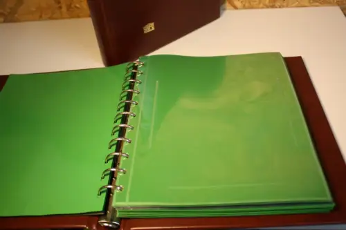 2 Safe Variant Alben in braunrot mit Hüllen für ETB (33732)