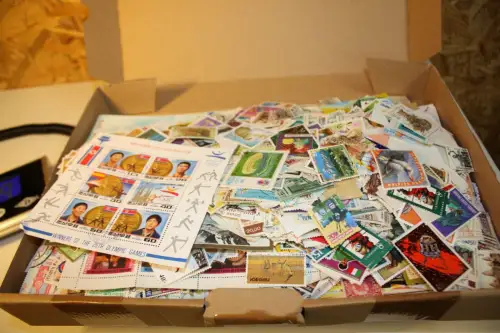 Alle Welt 1 kg lose Marken (33739)