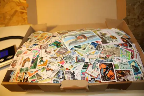 Alle Welt 1 kg lose Marken (33739)