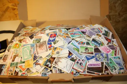 Alle Welt 1 kg lose Marken (33739)