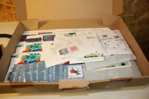 Alle Welt 1 kg lose Marken (33739)