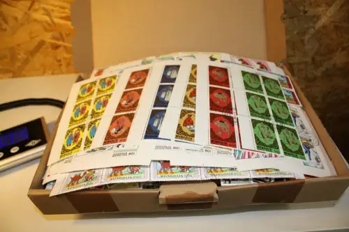 Alle Welt 1 kg lose Marken (33739)