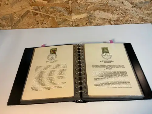 Berlin AH ETB 1-43 komplett in Album (33778)