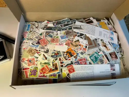 Alle Welt 1 kg lose Marken (33831)