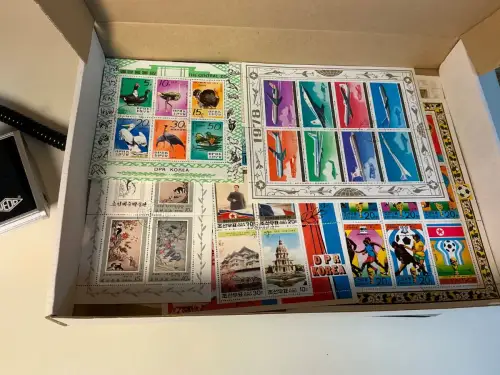 Alle Welt 1 kg lose Marken (33831)