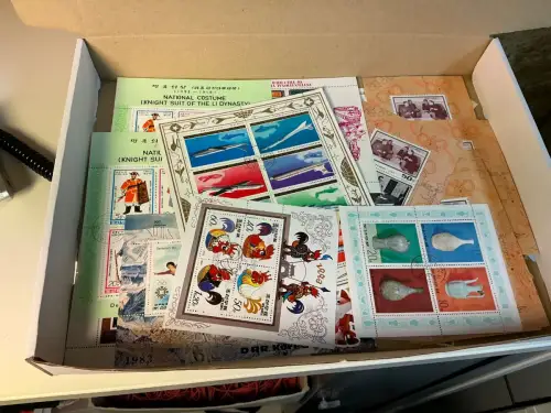 Alle Welt 1 kg lose Marken (33833)