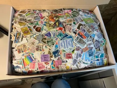 Alle Welt 1 kg lose Marken (33833)