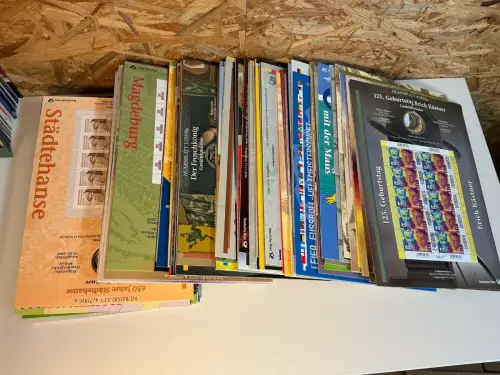 Bund ca. 190 leere Numisblätter mit 10er Bogen (33849)