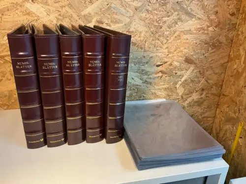 5 Dt. Post Numisblatt Alben mit 100 Hüllen (33864)