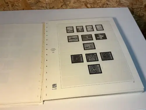 Schweiz Safe Dual 1977-1999 (33880)