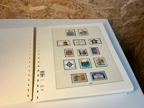 Bund 1990-2000 postfrisch fast komplett inkl. Lindner T (33884)