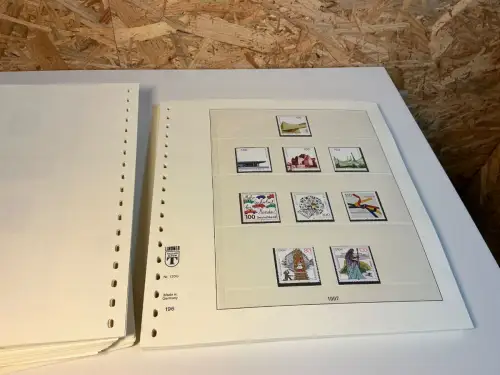 Bund 1990-2000 postfrisch fast komplett inkl. Lindner T (33884)