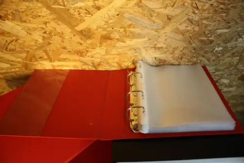 Karton mit Ersttagsblättern Bund inkl. 2 Alben + 5 Alben leer (mit Hüllen) (33895)