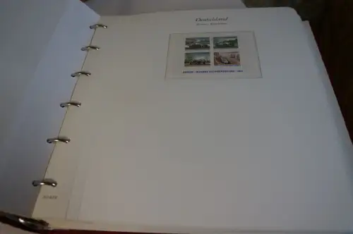 Europa / Übersee Blocksammlung in 7 Borek Bindern (30162)