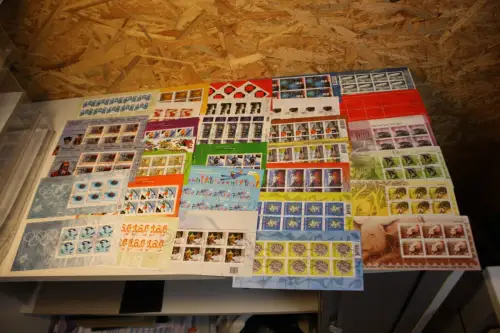 Schweiz 60 verschiedene gestempelte Kleinbogen (32951H)