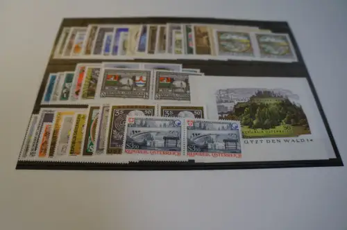 Österreich Jahrgang 1985 postfrisch waagrechte Paare (27994)