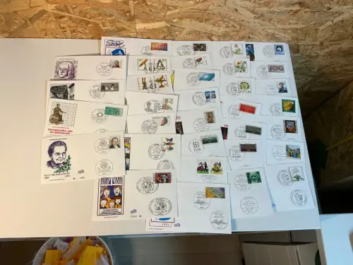 Bund Jahrgang 1981 FDC komplett (34400)