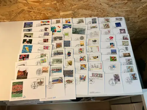 Bund Jahrgang 1998 FDC fast komplett (34417)