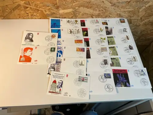 Berlin Jahrgang 1981 FDC komplett (34439)