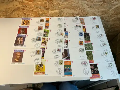 Berlin Jahrgang 1984 FDC komplett (34442)