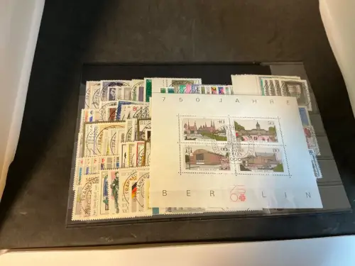 Berlin Jahrgang 1985-1990 gestempelt komplett (33990)
