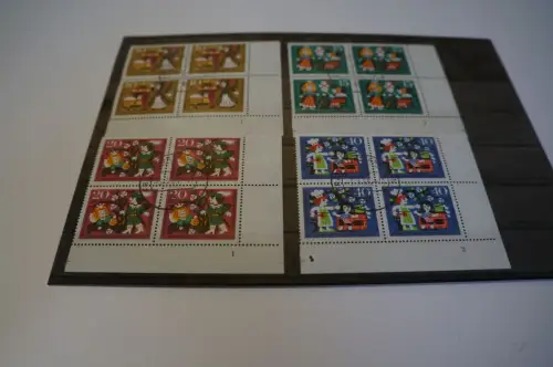 Berlin Michel 237-240 Eckrand Viererblocks gestempelt Frankfurt (27358)