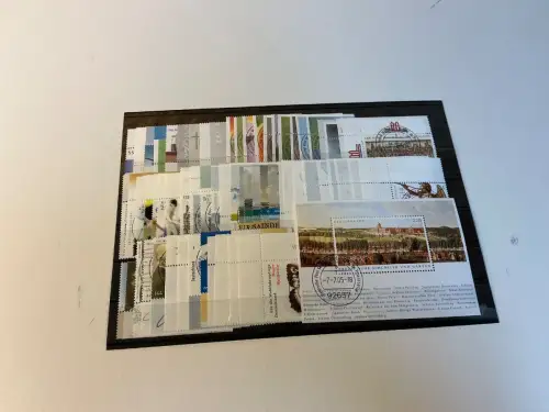 Bund Jahrgang 2005 komplett gestempelt ohne selbstklebende (34857)