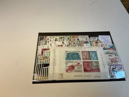 Spanien Jahrgang 1975-79 postfrisch komplett (34900)