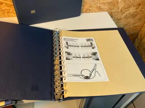 4 Safe Ringbinder mit Mängeln (34919)