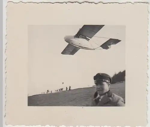 (F31091) Orig. Foto Segelflugzeug Schulgleiter in Kirchheim Teck 1930er