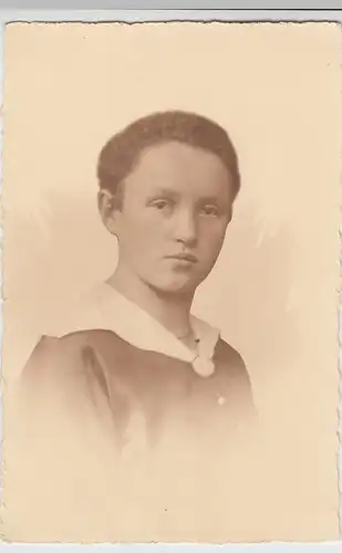 (F9697) Orig. Foto Porträt junge Frau, Mädchen, vor 1945