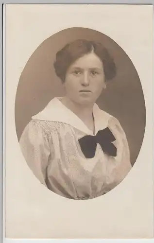 (F9688) Orig. Foto Porträt einer Frau Gertrud Georgi, Chemnitz vor 1945