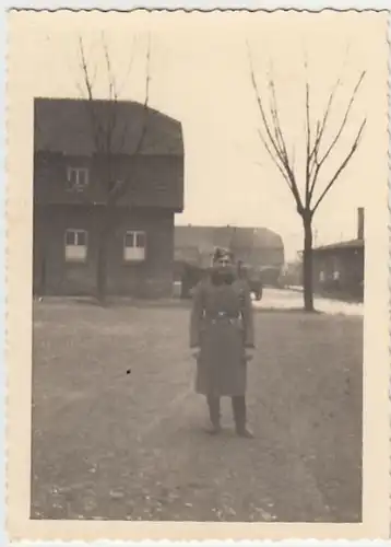 (F944) Orig. Foto Wehrmacht-Soldat, Erinnerungsfoto, 1940er