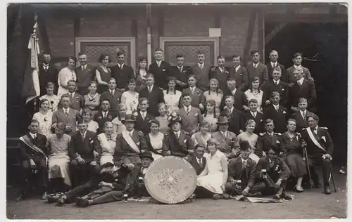 (F9154) Orig. Foto Meine, Schützengesellschaft, Gruppenfoto zum Schützenfest 193