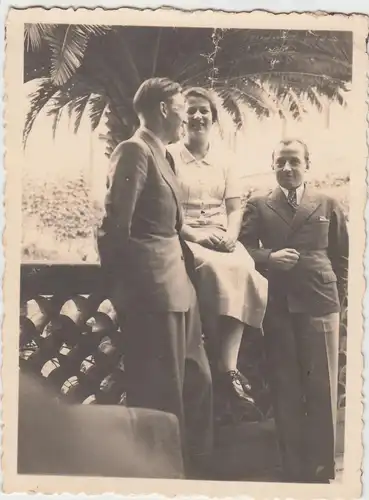 (F9065) Orig. Foto Personen auf der Insel Mainau 1936