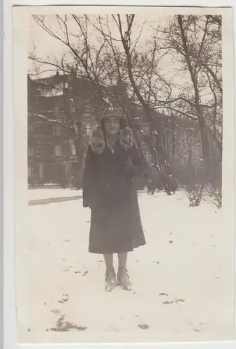 (F8714) Orig. Foto Erfurt, junge Dame Friedel im Pelzmantel, Winter 1931