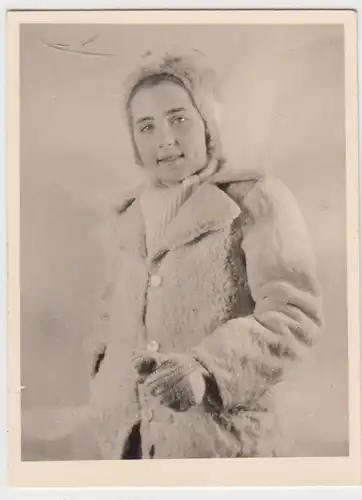 (F8583) Orig. Foto Porträt junge Frau / Mädchen im Pelzmantel, 1930er
